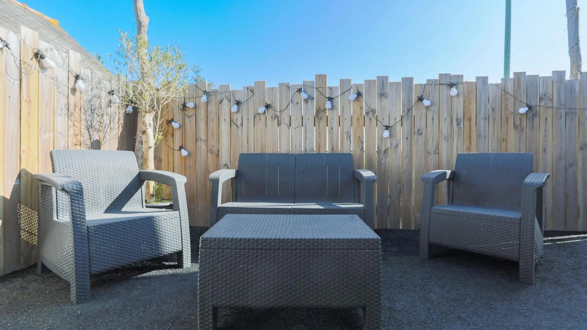 Hébergement de vacances Maison De Charme Vue Mer Et Jacuzzy Langueux France